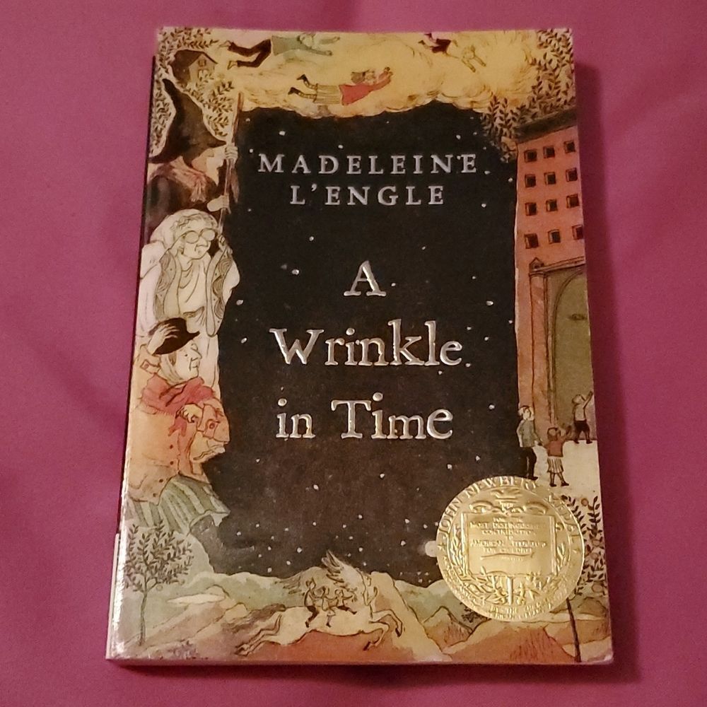 A Wrinkle in Time Book Madeleine L'Engle